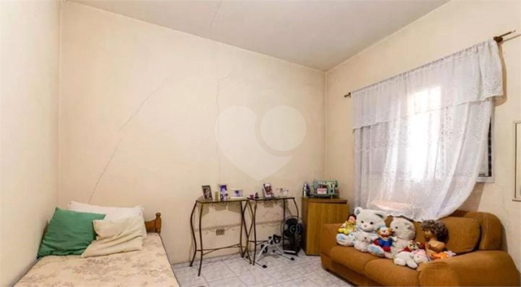 Sobrado à venda com 4 quartos, sendo 1 suíte,  em Vila Dalila, São Paulo, SP