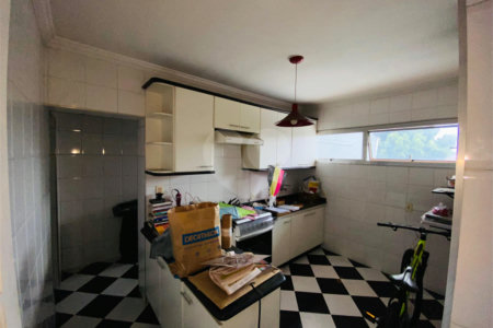 Sobrado à venda com 8 quartos em Jardim São Jorge (raposo Tavares), São Paulo, SP