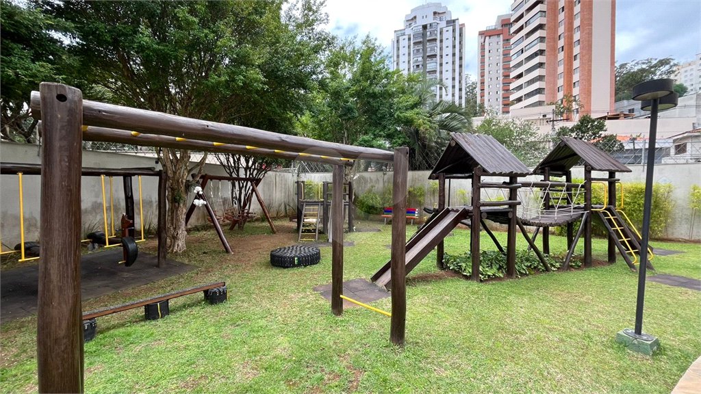 Apartamento à venda com 4 quartos, sendo 3 suítes, em Vila Andrade, São Paulo, SP