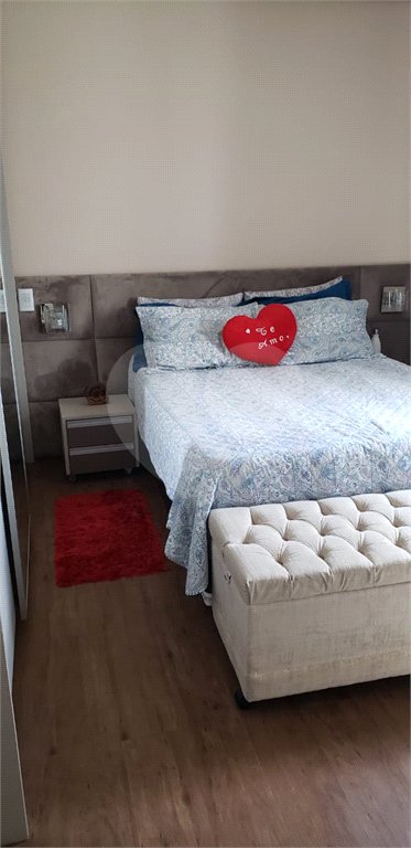 Apartamento à venda com 3 quartos, sendo 1 suíte,  em Vila Suissa, Mogi das Cruzes, SP