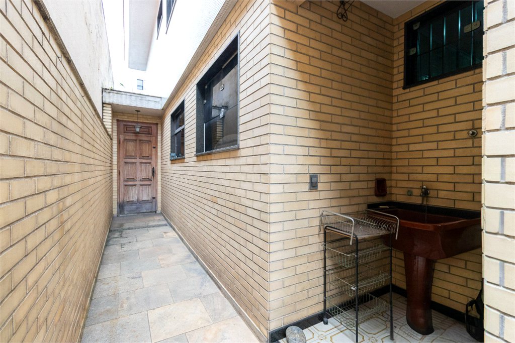 Sobrado à venda com 3 suítes em Vila Carrão, São Paulo, SP