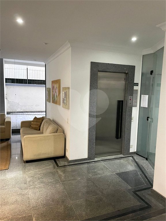 Apartamento à venda com 3 quartos, sendo 1 suíte,  em Vila Caraguatá, São Paulo, SP