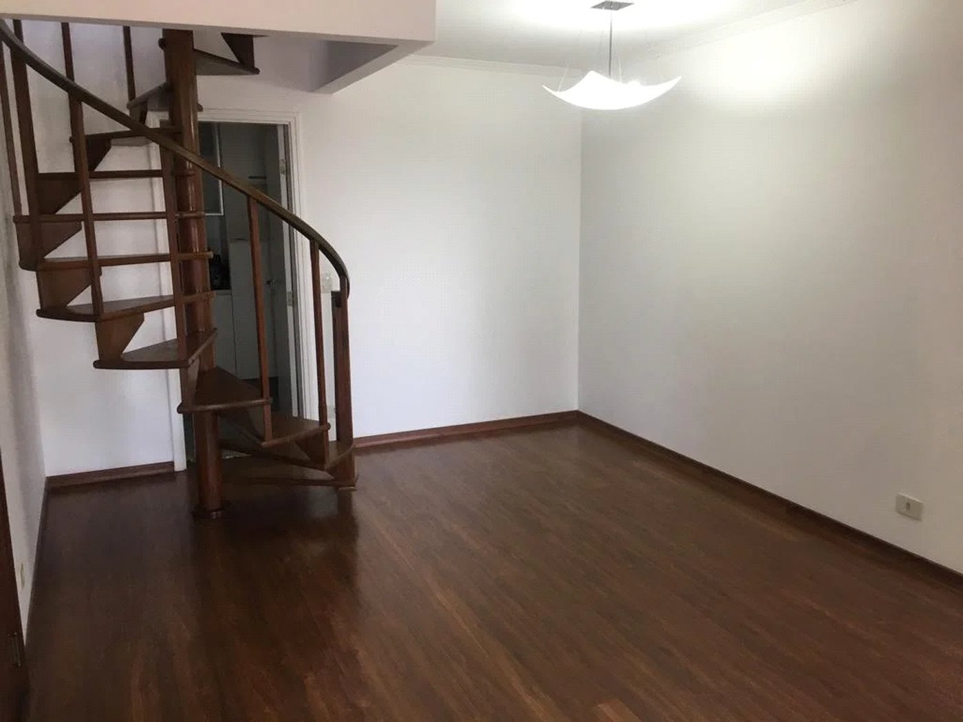 Cobertura à venda com 3 quartos, sendo 2 suítes, em Bela Aliança, São Paulo, SP