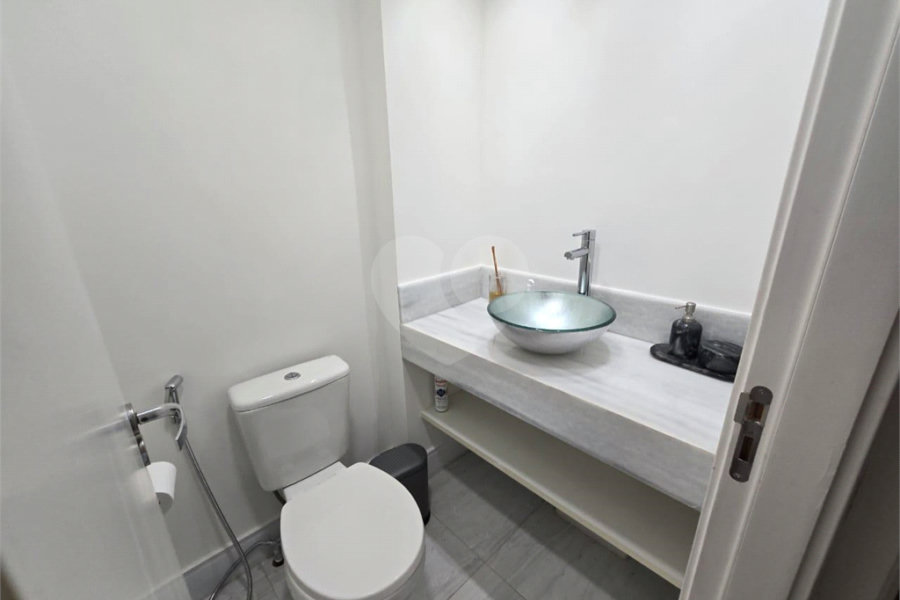 Apartamento à venda com 2 quartos, sendo 1 suíte, em Barra Funda, São Paulo, SP