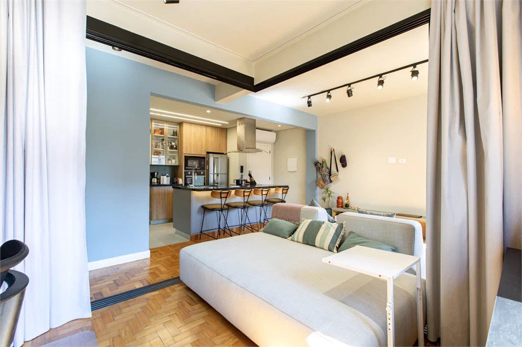 Apartamento à venda com 2 quartos, sendo 1 suíte, em Pinheiros, São Paulo, SP