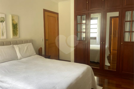 Sobrado à venda com 4 quartos, sendo 2 suítes, em Jardim Franca, São Paulo, SP