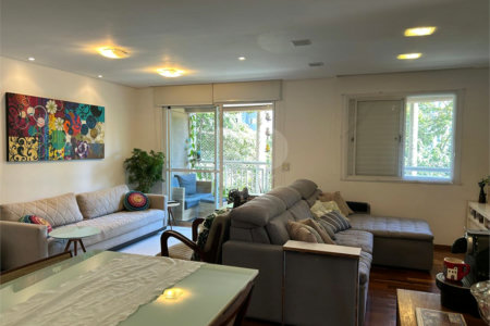 Apartamento à venda com 2 quartos, sendo 1 suíte, em Vila Andrade, São Paulo, SP