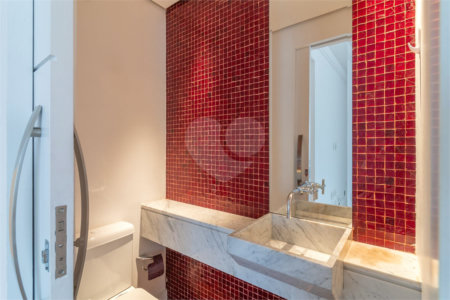 Apartamento à venda com 2 suítes em Pinheiros, São Paulo, SP