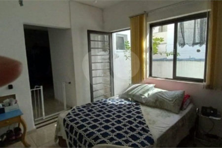 Casa à venda com 3 quartos, sendo 1 suíte, em Vila Barcelona, Sorocaba, SP
