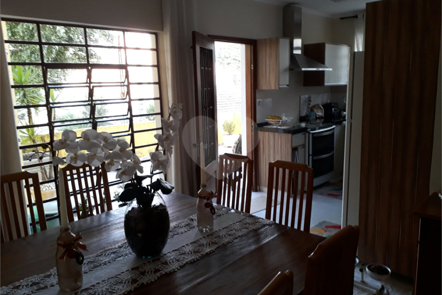 Sobrado à venda com 3 quartos, sendo 1 suíte, em Tremembé, São Paulo, SP