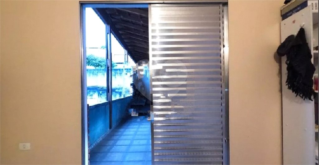 Casa à venda com 3 quartos, sendo 1 suíte, em Jardim Cumbica, Guarulhos, SP