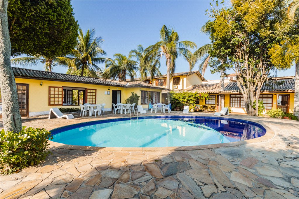 Casa à venda com 2 suítes em Geribá, Armação dos Búzios, RJ