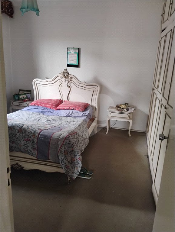 Sobrado à venda com 3 quartos, sendo 1 suíte, em Jardim São Bento, São Paulo, SP