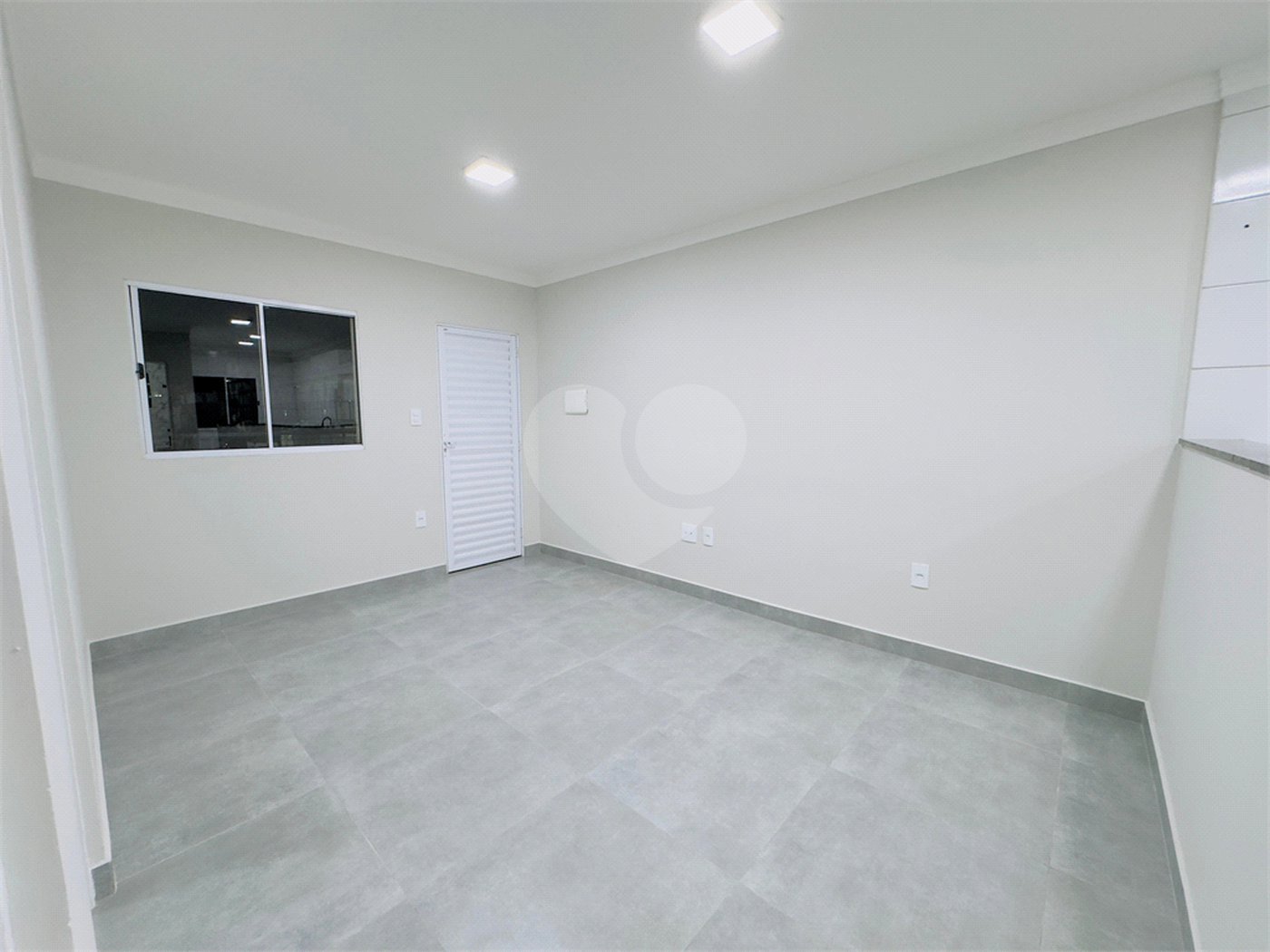 Apartamento à venda com 2 quartos em Lopes de Oliveira, Sorocaba, SP