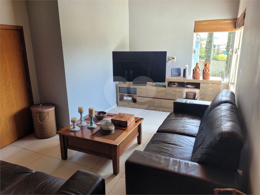 Casa à venda com 3 suítes em Chácara Areal, Indaiatuba, SP