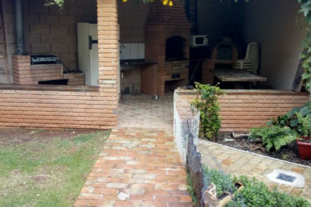 Sobrado à venda com 5 quartos, sendo 1 suíte, em Lapa de Baixo, São Paulo, SP