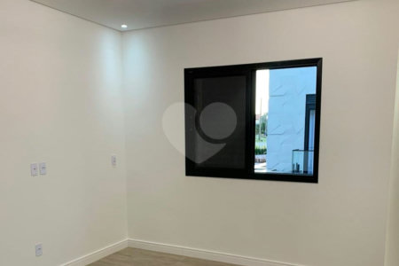 Casa à venda com 3 suítes no condomínio Village Ipanema I, Araçoiaba da Serra - SP