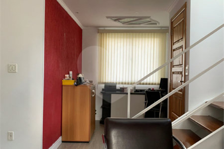 Casa à venda com 3 quartos, sendo 2 suítes,  no condomínio Residencial Jardins, São Bernardo do Campo - SP