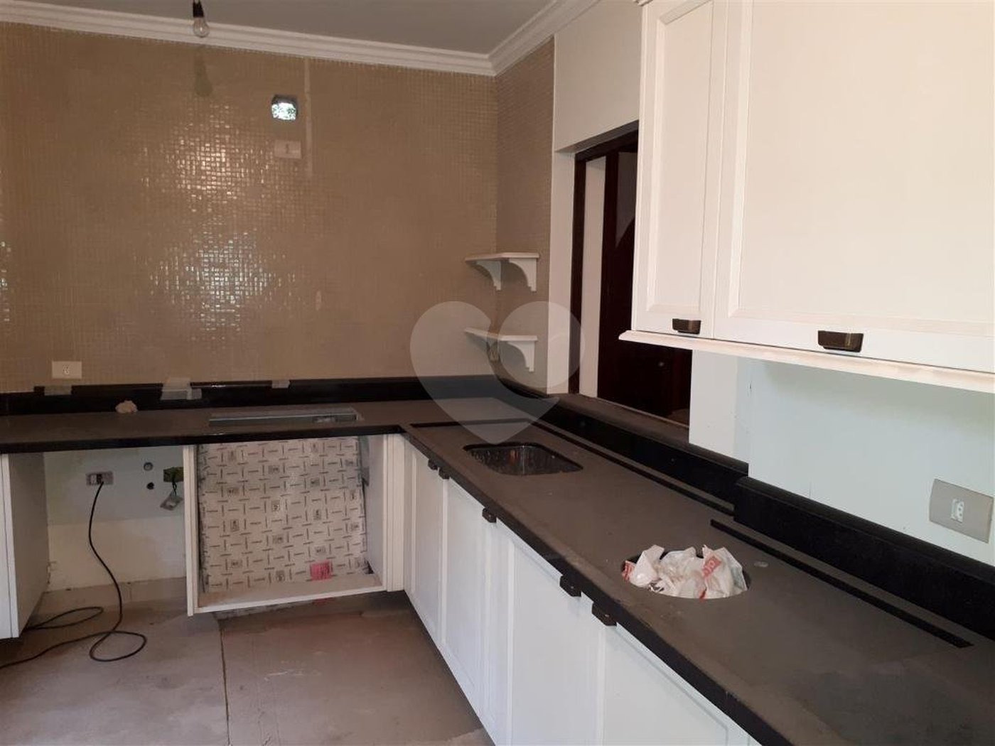 Sobrado à venda com 3 quartos, sendo 1 suíte,  em Brooklin Paulista, São Paulo, SP