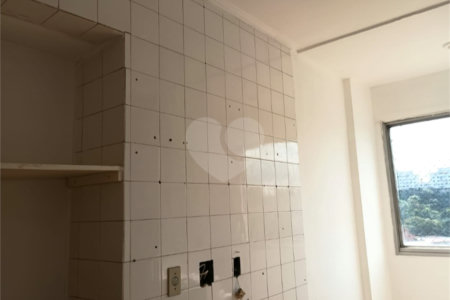 Apartamento à venda com 2 quartos em Jardim Ivana, São Paulo, SP