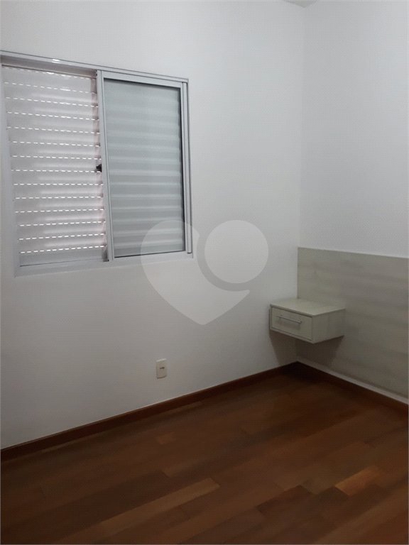 Apartamento à venda ou para alugar com 2 quartos, sendo 1 suíte, em Jardim Carambeí, São Roque, SP