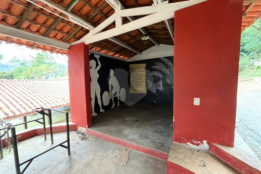 Casa à venda ou para alugar com 5 quartos em Roseira, Mairiporã, SP