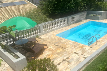 Casa à venda com 3 suítes no condomínio Estância Marambaia, Vinhedo - SP