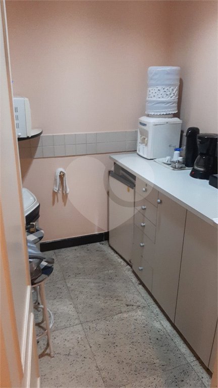Sala à venda ou para alugar no Centro, São Paulo, SP
