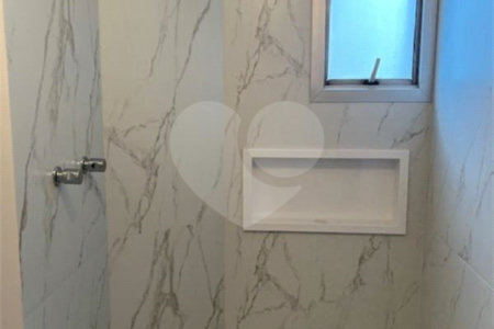 Apartamento à venda com 2 quartos, sendo 1 suíte, em Vila Olímpia, São Paulo, SP