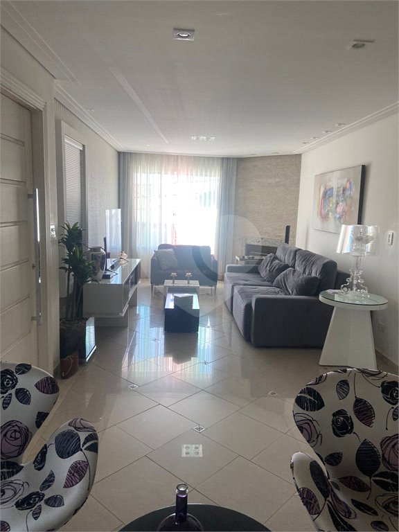 Sobrado à venda com 3 suítes em Jardim do Colégio (zona Norte), São Paulo, SP