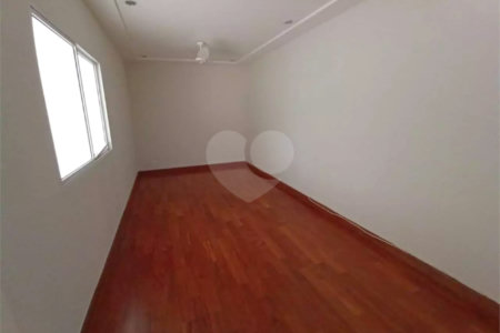 Casa à venda com 3 suítes no condomínio Solares Vila Europa, São Paulo - SP