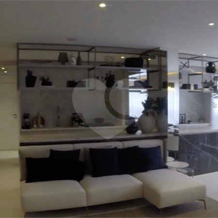 Apartamento à venda com 3 suítes em Jardim Aurélia, São Paulo, SP