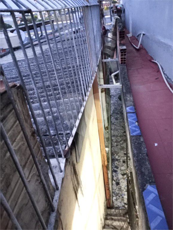 Sobrado à venda com 3 quartos em Vila Menck, Osasco, SP