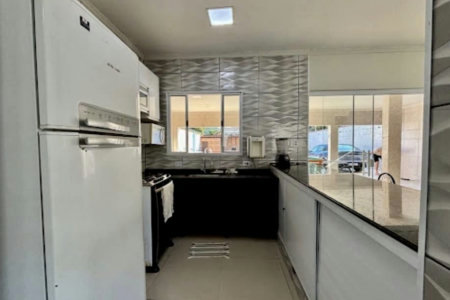 Sobrado à venda, 270 m² por R$ 1.010.000,00 - Balneário Praia do Pernambuco - Guarujá/SP