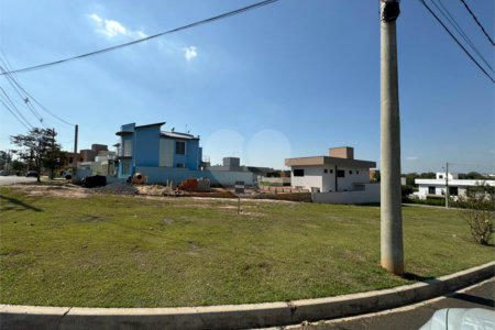 Terreno à venda no condomínio Central Parque, Salto - SP
