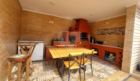 Casa à venda com 4 suítes em Lapa, São Paulo, SP