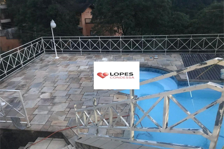 Casa à venda com 3 suítes no condomínio Alpes da Cantareira, Mairiporã - SP