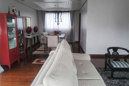 Apartamento à venda ou para alugar com 4 quartos, sendo 1 suíte, em Vila Andrade, São Paulo, SP