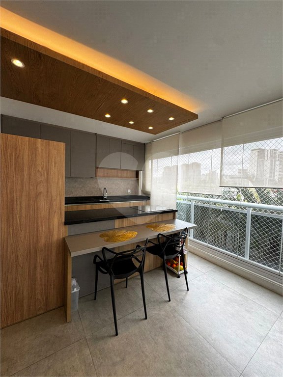 Apartamento à venda com 2 quartos, sendo 1 suíte, em Água Branca, São Paulo, SP