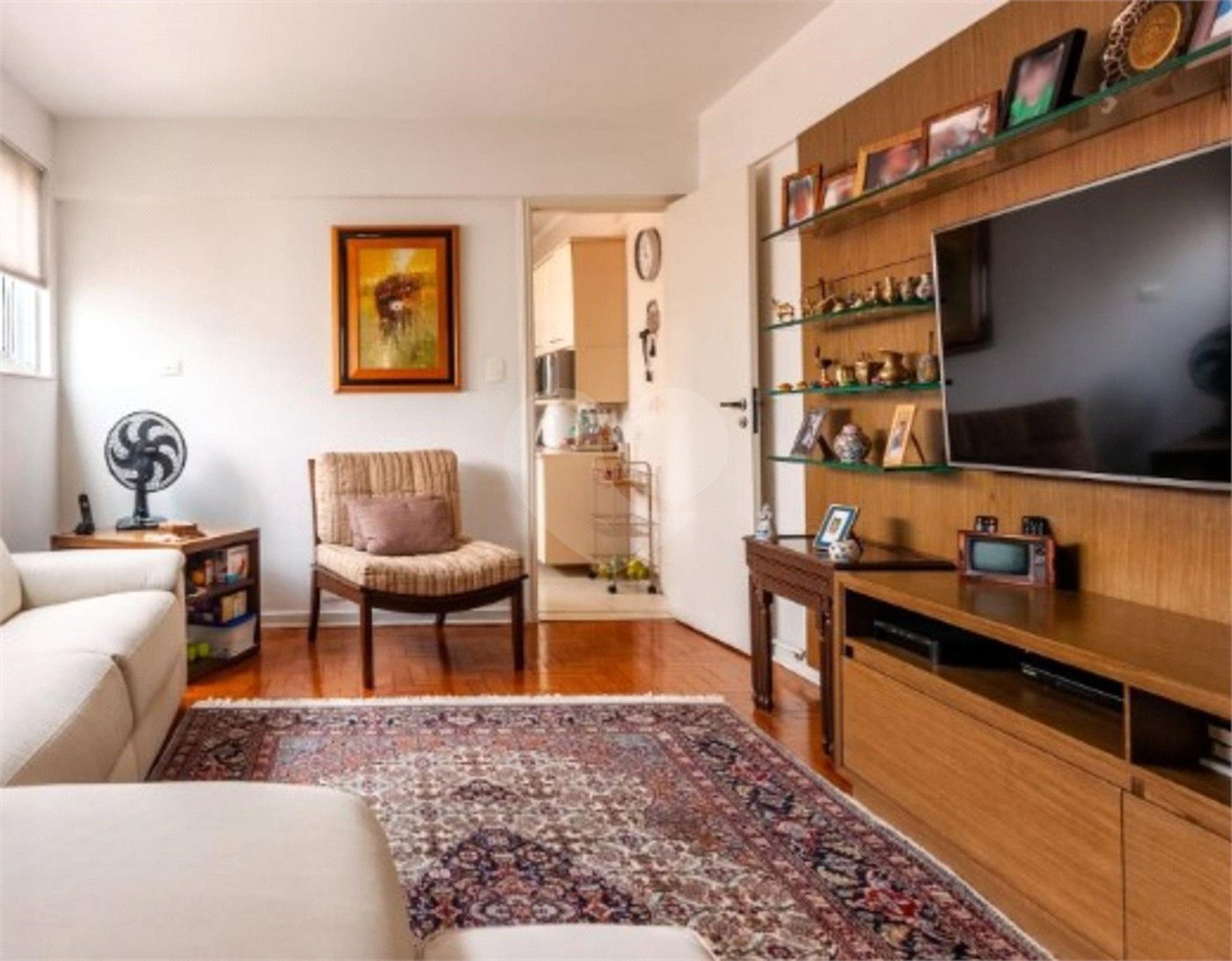 Apartamento à venda com 3 quartos, sendo 1 suíte, em Bela Vista, São Paulo, SP