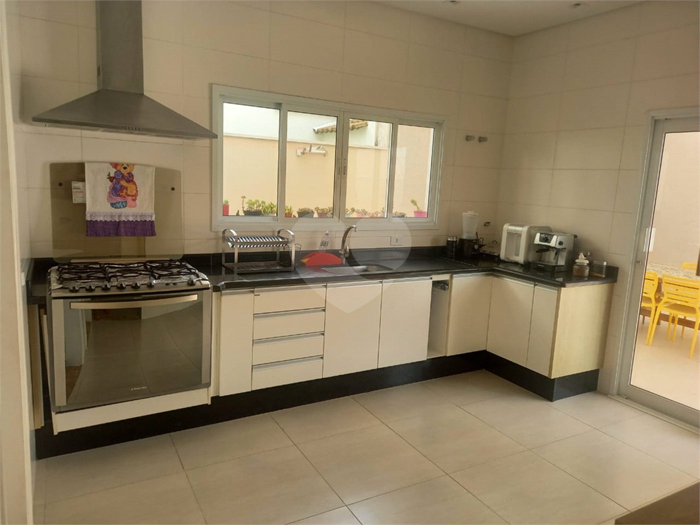 Casa à venda com 3 suítes no condomínio Mont Blanc, Sorocaba - SP