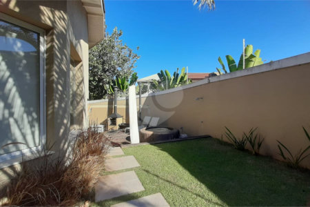 Casa à venda ou para alugar com 4 quartos, sendo 2 suítes, em City América, São Paulo, SP