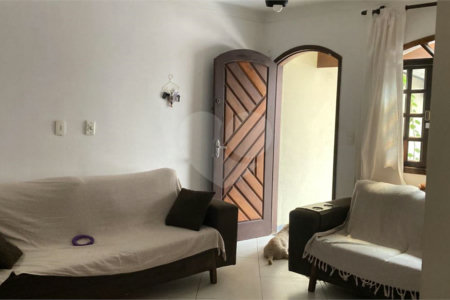 Casa à venda com 3 quartos em Jardim Santa Mena, Guarulhos, SP