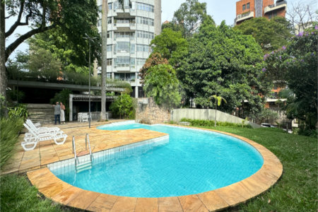 Apartamento à venda com 4 suítes em Vila Suzana, São Paulo, SP