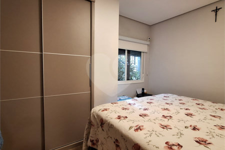Apartamento à venda com 3 quartos, sendo 1 suíte, em Vila Paulicéia, São Paulo, SP