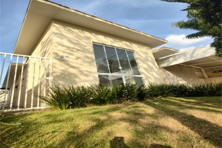 Casa à venda com 3 quartos, sendo 1 suíte,  no condomínio Atibaia Park 1, Atibaia - SP