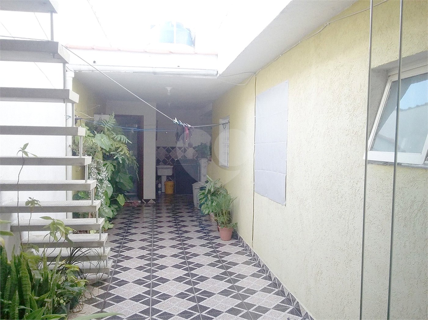 Sobrado à venda com 3 quartos em Jardim Macedônia, São Paulo, SP