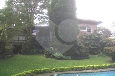 Casa Térrea à venda com 3 quartos, sendo 1 suíte, em Chácara Monte Alegre, São Paulo, SP