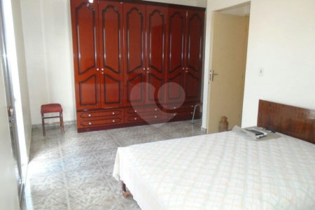 Sobrado à venda com 3 quartos em Jardim Japão, São Paulo, SP