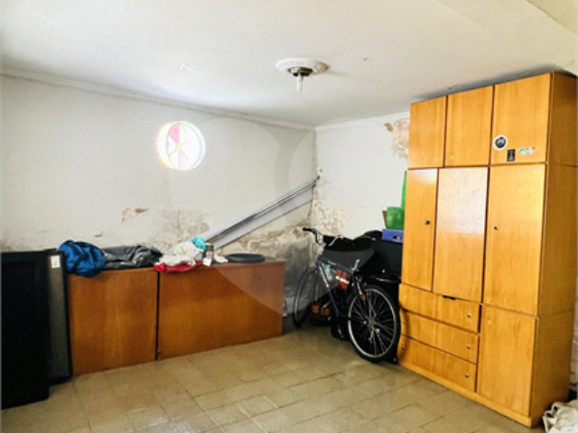 Sobrado à venda com 3 quartos em Santana, São Paulo, SP